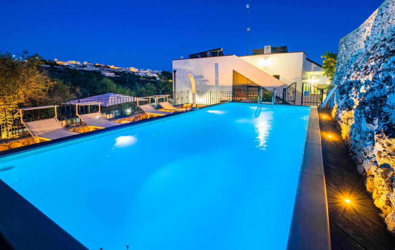 Villa Vanessa Con Piscina Privata - Castro Castro  Exteriör bild