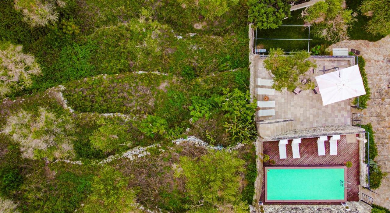 Villa Vanessa Con Piscina Privata - Castro Castro  Exteriör bild